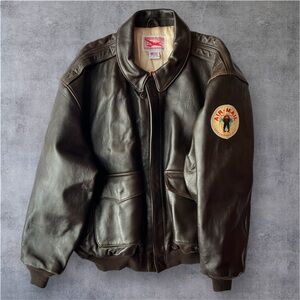 AVIREX Men’s Brown Leather Bomber Jacket – A-2 Flight Style – Air Mail Patch